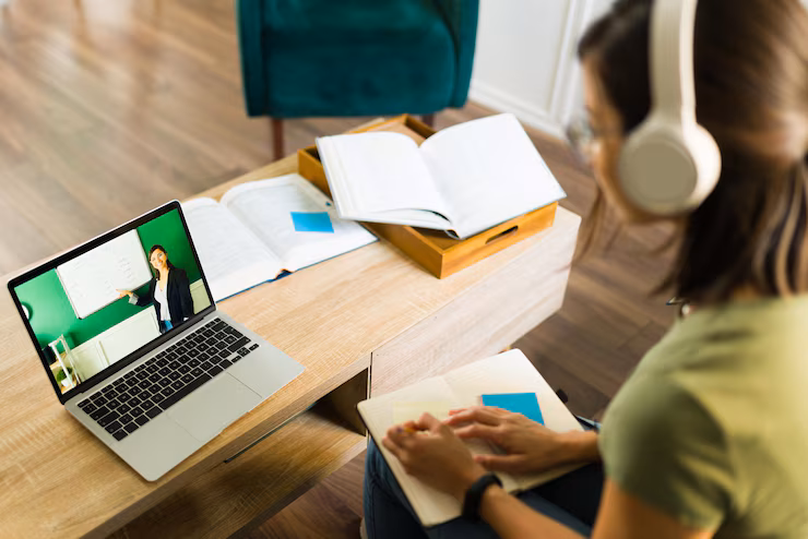 Gamification in Online Learning Platforms: A Digital Shift